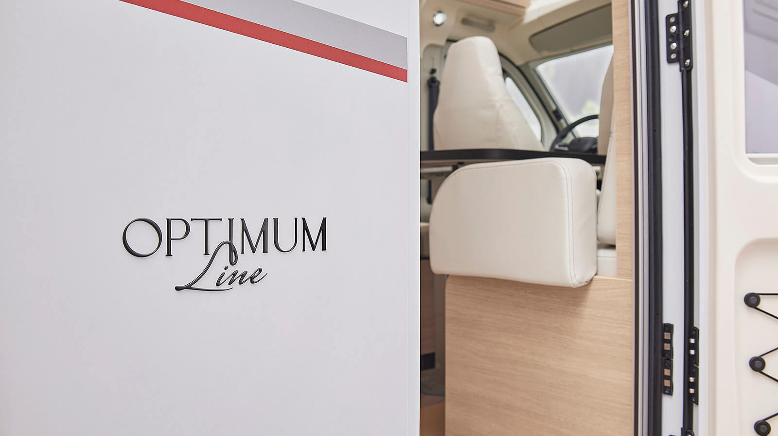 BILDER INNENDØRS RAPIDO Bobiler C66